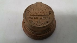Vintage Neptune Meter Co.  Trident Water Meter Cover 9782004 York Jjj