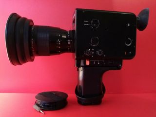 Vintage Design // Braun Nizo S 800.  8 Movie Camera Black.
