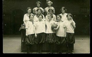 1914 Osu Ohio State University Womens - Girls Sophomore Basketball Team Rppc