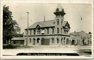 Arkansas City Kansas Rppc Photo Postcard " City Building " Street View 1910 Cancel