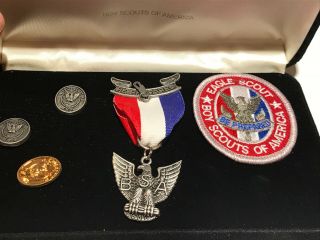 Eagle Scout Kit Patch Pins Medal Look Bc1