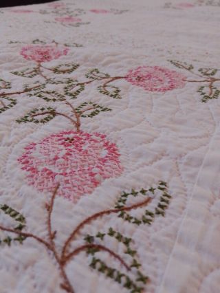 VINTAGE HAND MADE QUILT,  CROSS STITCH EMBROIDERED PINK ROSES DESIGN 3