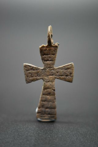 Post Medieval copper alloy crucifix pendant C.  17th century AD. 2