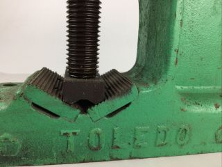 VINTAGE TOLEDO NO.  3 OPEN SIDE PIPE VISE - WELL DIGGERS VICE USA MADE 2