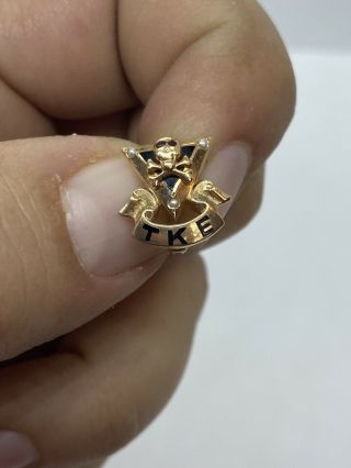 Tke Tau Kappa Epsilon Gold Lapel Pin Skull Cross Bones