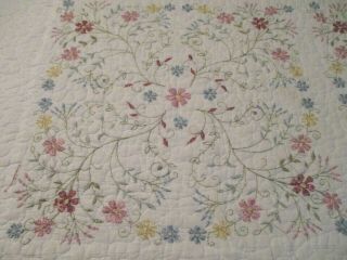 Vintage King /queen Size Hand Made Quilt Elaborate Floral Embroidery 114 " X 94 "