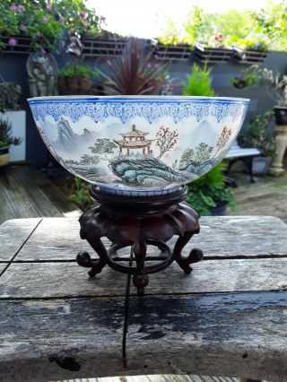 Vintage Oriental Blue And White Bowl In Padded Box With Wooden Display Stand