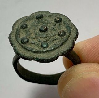 Detector Finds Ancient Roman Bronze Ring Motif On Bezel 19mm