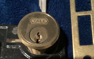 Vintage/Antique Yale Brass Entry Door Knob Set 3