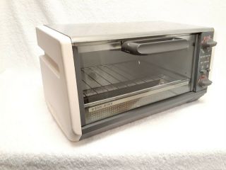 Vintage Black & Decker Spacemaker Toast - R - Oven Under Cabinet Toaster Oven Tro405