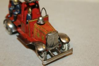 VINTAGE 1920 ' S TIN LITHOGRAPH PENNY TOY WIND UP FIRE TRUCK MADE IN GERMANY 3