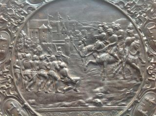 Antique Bronze Wall Plaque Plate of a medieval Battle on a Cast Iron Back 2