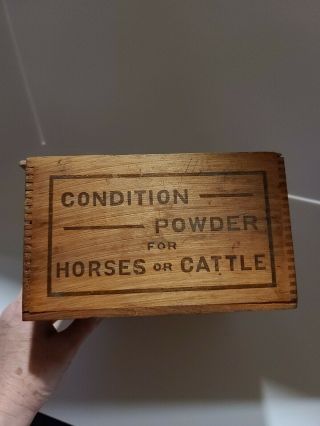 Antique Dr.  Daniels Horse Renovator Veterinary Medicine Wooden Advertising Box 2