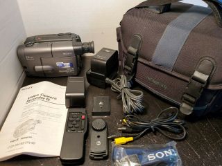 Vintage Sony Steadyshot Handycam Video8 Ccd - Trv40 Ntsc Camcorder Complete W Case