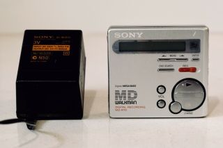 Vintage Sony Digital Recording Mz - R70 Minidisc Md Walkman Player Made In Japan