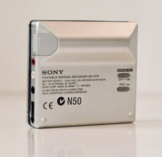 Vintage Sony Digital Recording MZ - R70 MiniDisc MD Walkman Player Made In japan 3