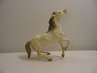 Vintage Breyer Diablo Semi Rearing Mustang Stallion Glossy Alabaster