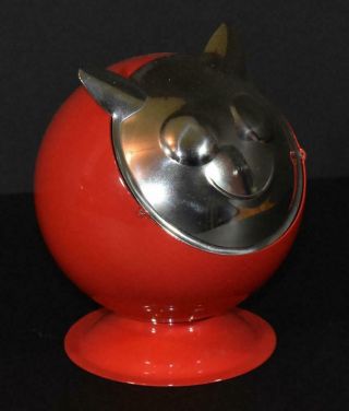 Vintage Mid Century Modern Atomic Cat Red Metal Chrome Orb Ashtray 2