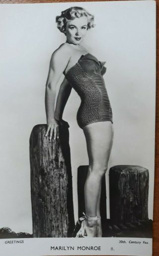 1940 - 50s Marilyn Monroe - Film Star / Actress - 20th Century Fox - Bikini Glamour