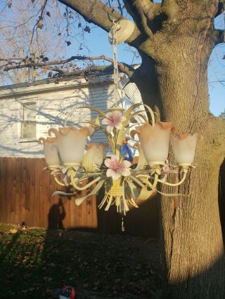 Vtg Italian / French Metal Tole Lily Flowers Large 6 Light Chandelier & Shades