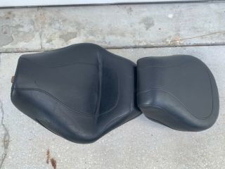 Mustang Harley - Davidson Softail Deuce 00 - 07 Wide Vintage Front And Rear Seat