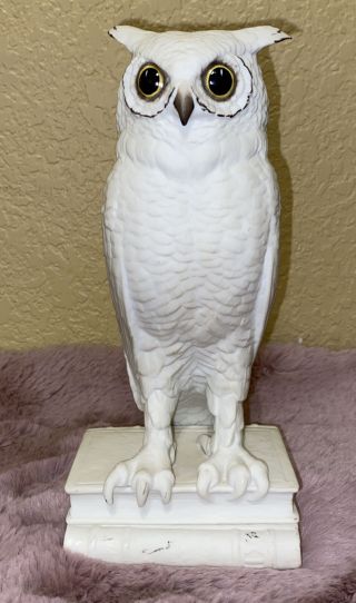 Vintage Boehm 1960s Mcm Porcelain Horned Owl Perched On Books Figurine Trenton