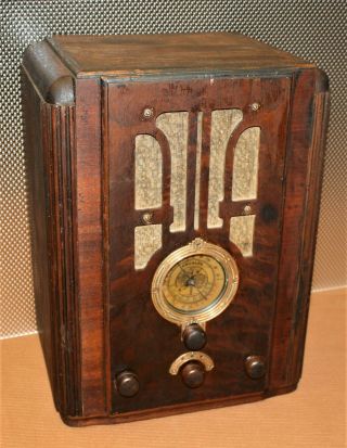Vintage Old Antique Crosley Model 635 Tombstone Radio;1935,  Restored &