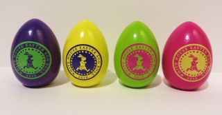 Rare Barack Michelle Obama 2010 White House Presidential Wooden Easter Eggs Set