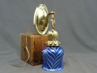 Antique Art Deco Brass Wall Sconce Light Lamp Pulled Feather Cobalt Glass Shadea
