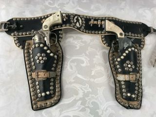 2 Vintage Kilgore Cowboy Cap Guns Pair With Leather Holster Set
