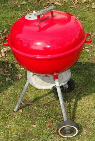 Vintage Red Weber 18 " Barbecue Grill Wow