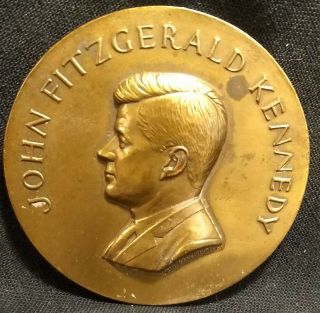 1961 John Fitzgerald Kennedy Bronze 2 3/4 " Inauguration Coin Medallic Art Co.  Si