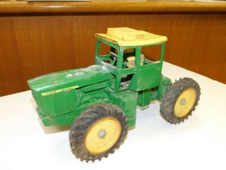 1/16 Vintage John Deere Model 7520 4wd Tractor With Cab Diecast By Ertl
