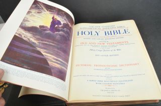 Vintage Freemason Holy Bible Red Letter Edition Masonic Cyclopedic Index 1951
