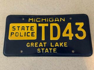 Michigan State Police Memorabilia - License Plate