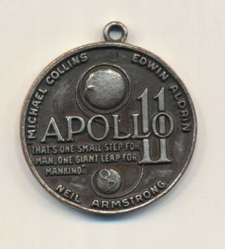 1969 Apollo 11 First Lunar Landing Embossed Pendant Armstrong/collins/aldrin