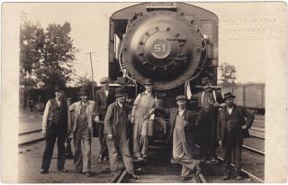 Rppc Railroad Workers In Front Of Locomotive Deforest Diver Middletown York