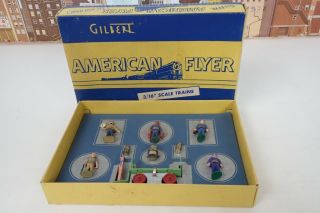 Vintage American Flyer S Gauge No.  578 Die - Cast Rr Station Figure Set
