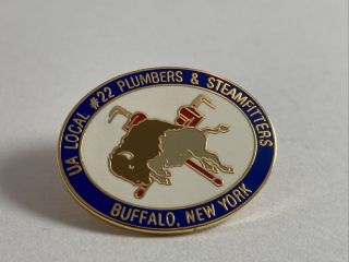 Ua Lu Local 22 Plumbers & Steamfitters Buffalo,  York.  Union Pin / Lapel