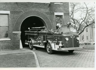 Albany Ny Engine 10 1954 American La France Pumper Fire Apparatus Print