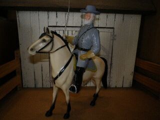 Hartland General Robert E.  Lee Complete With Saddle/hat/sword All Very Good