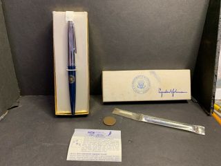 Vintage U.  S.  President Lyndon B.  Johnson Presidential Seal White House Pen W/box