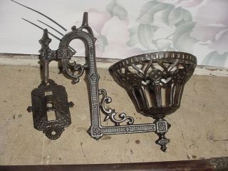 Antique Victorian Cast - Iron Swing Arm Wall Mount For Oil Lamp - W/bracket