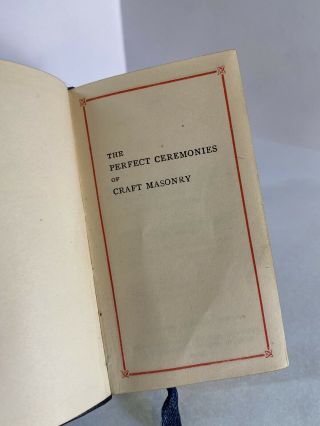 THE PERFECT CEREMONIES OF CRAFT MASONRY MASONIC POCKET BOOK & WALLET 1929 2