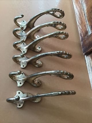 6 Brass - Tone Matching Vintage Metal Victorian Style Hat Or Coat Hooks