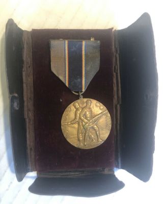 Vintage For God And Country American Legion School Award Medal World War 2