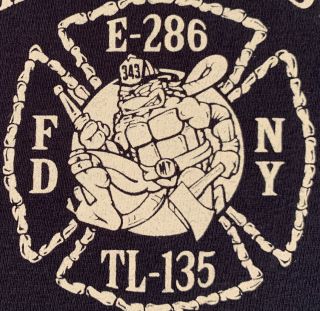 Fdny Nyc Fire Department York City T - Shirt Sz Xl Engine 286 Tl 135 Queens