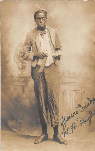 H30/ Washington Dc Rppc Postcard Capitol Black Face Actor Man W.  H.  Douglas