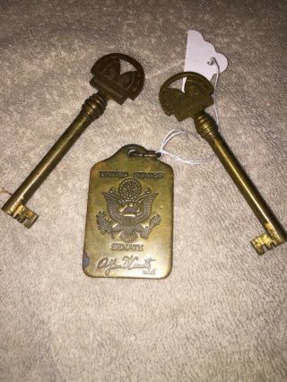 Vintage United States Senate Key Chain Heavy Solid Brass With Skeleton Keys