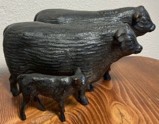 Vintage Hartland Plastics Black Angus Family Of 3 Cow Bull Calf Cattle Models